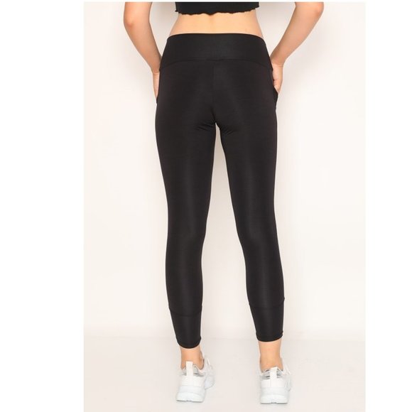 CM Fashion WHITE BLACK LEGGINGS - Picture 3 of 6